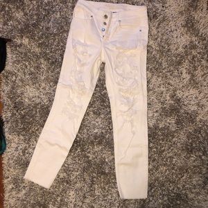 White Ripped Tomgirl Cropped Jeans